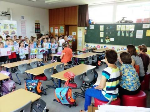 ... drückten die Schulbank: Vier Brasilianerinnen
