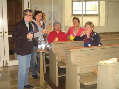 Die Großputzer (v.l.): Ilse Heusinger, Birgit Assmann, Lydia Medwedew, Erani Schabel, Christa Weinzierl