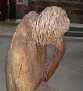 Holzskulptur: "In Gedanken" (Andreas Kuhnlein) Foto: Bergler