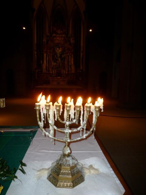Die Menora - Erinnerung an den einstigen Tempel von Jerusalem