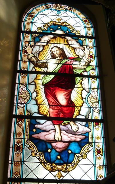 Himmelfahrt - Glasfenster in der Zeller Kirche
